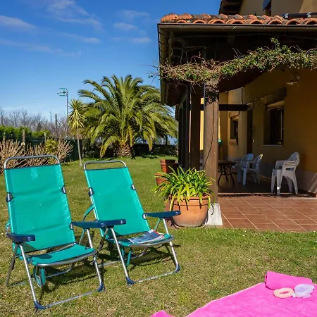 Casa Africa En Ribadesella Cuerres