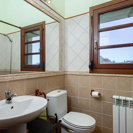 Casa Africa En Ribadesella Homestay Cuerres