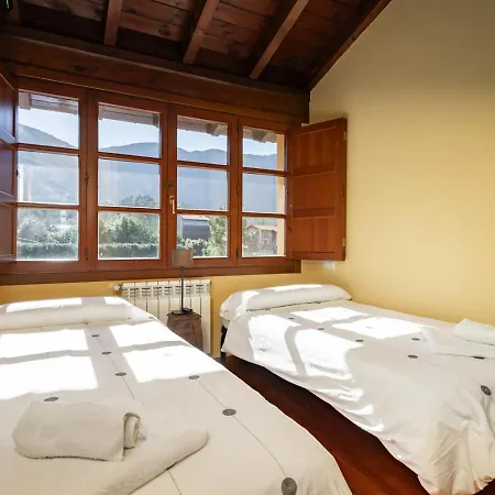Casa Africa En Ribadesella Cuerres