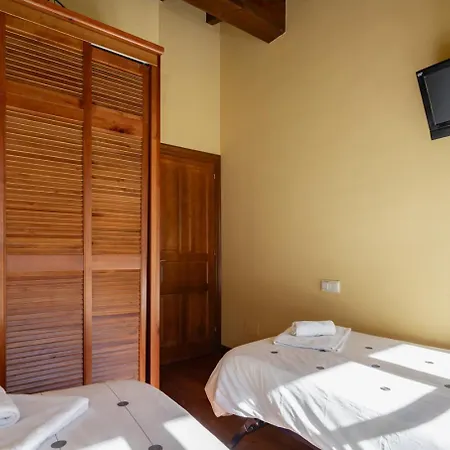 Casa Africa En Ribadesella Homestay *